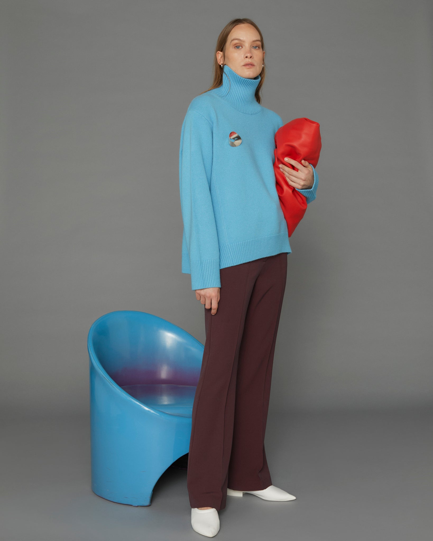 WILLOW CURVE HEM SWEATER - SHORTER VERSION