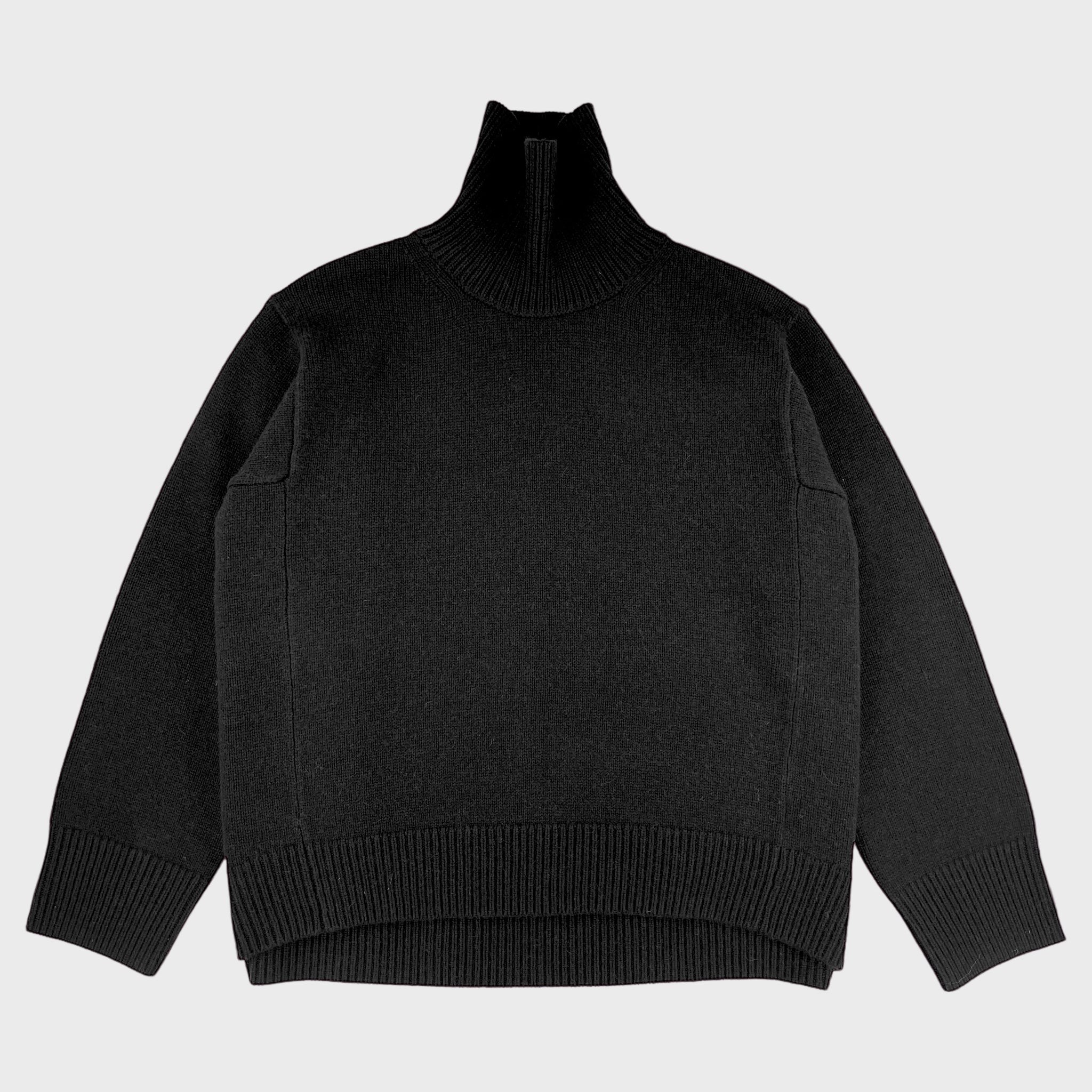 WILLOW CURVE HEM SWEATER - SHORTER VERSION
