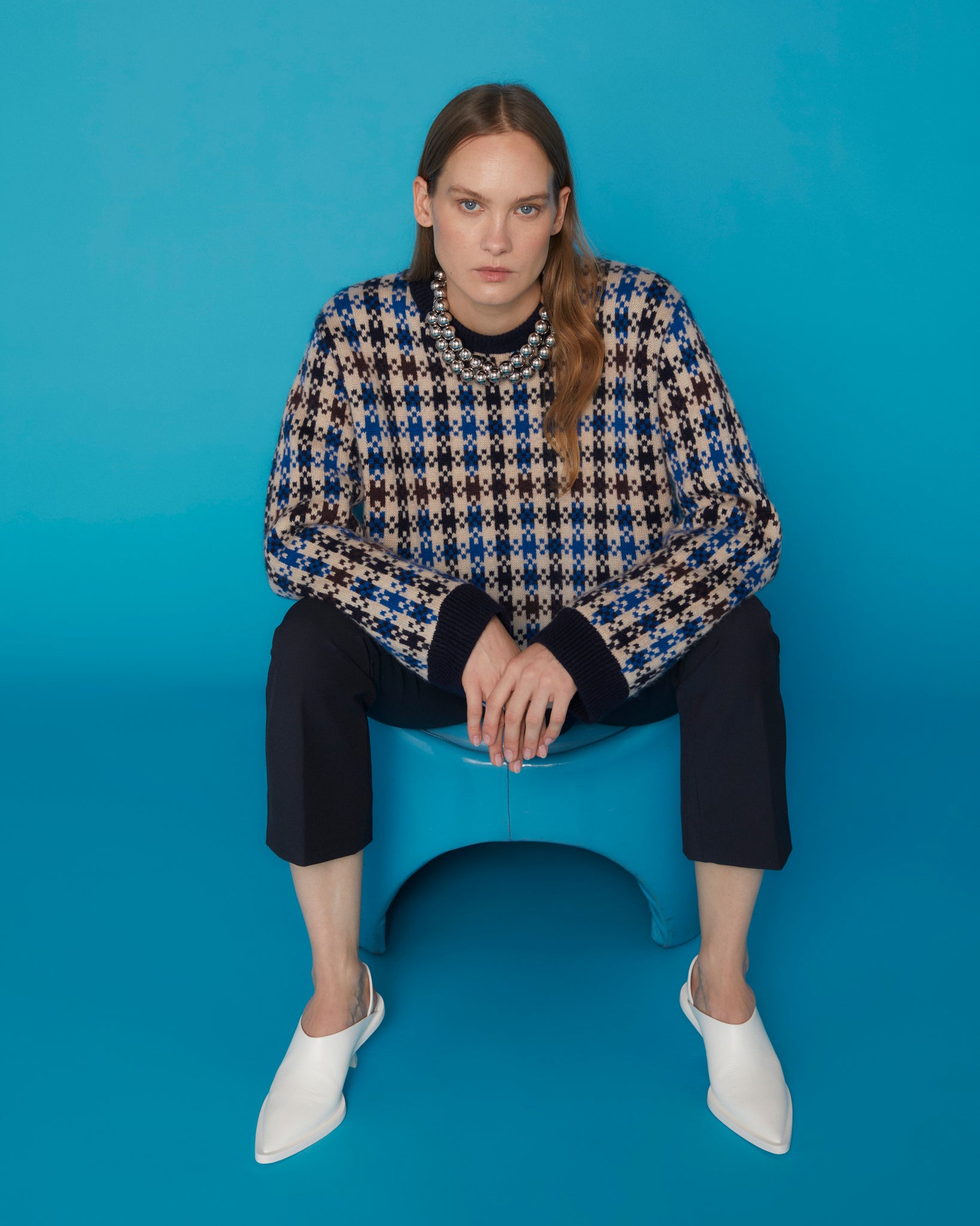VANESSA CHECK SWEATER