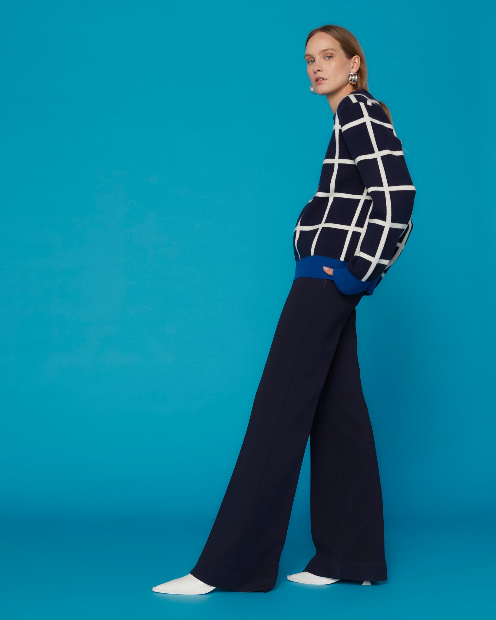 ELODIE CHECK SWEATER