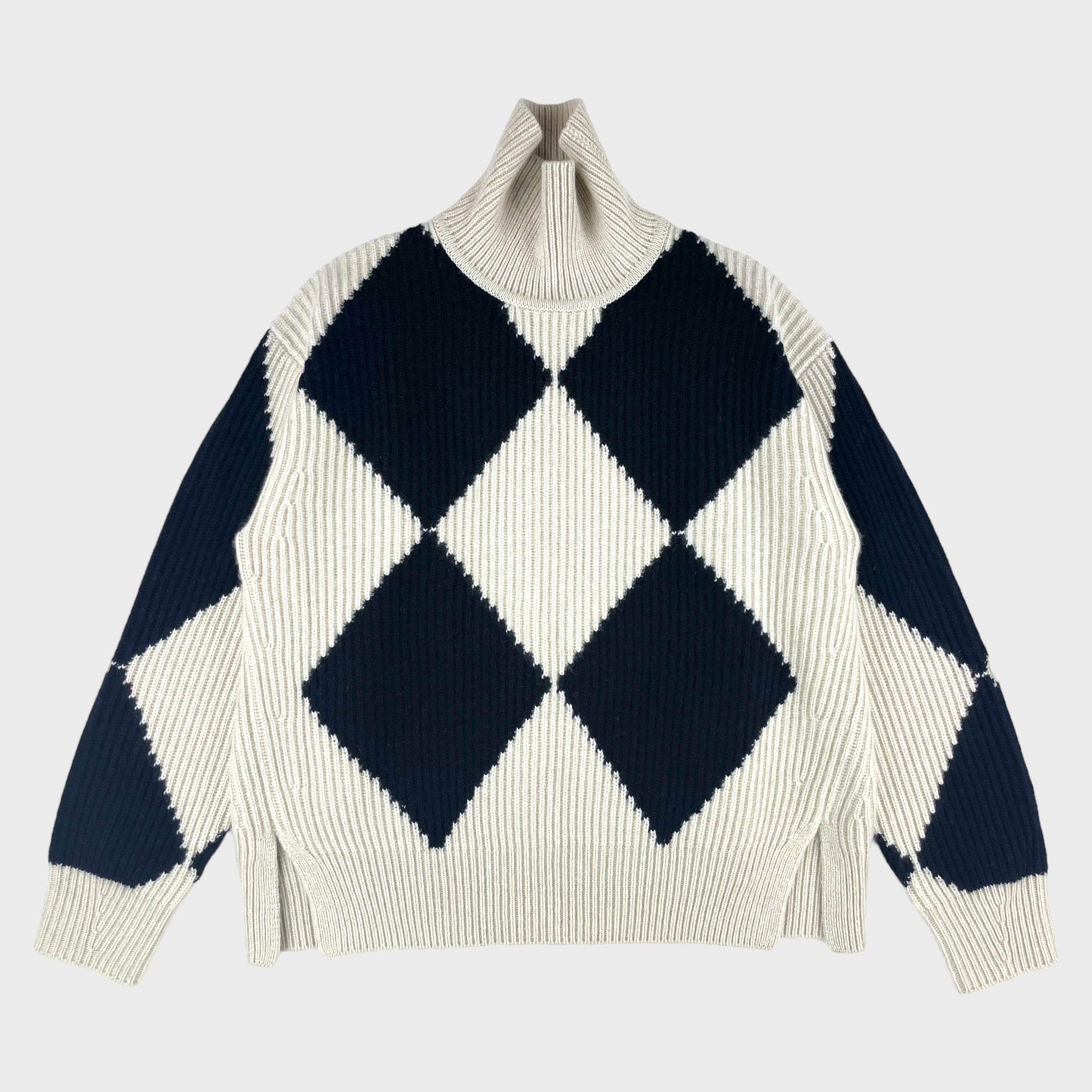 SANDRA ARGYLE ROLL NECK