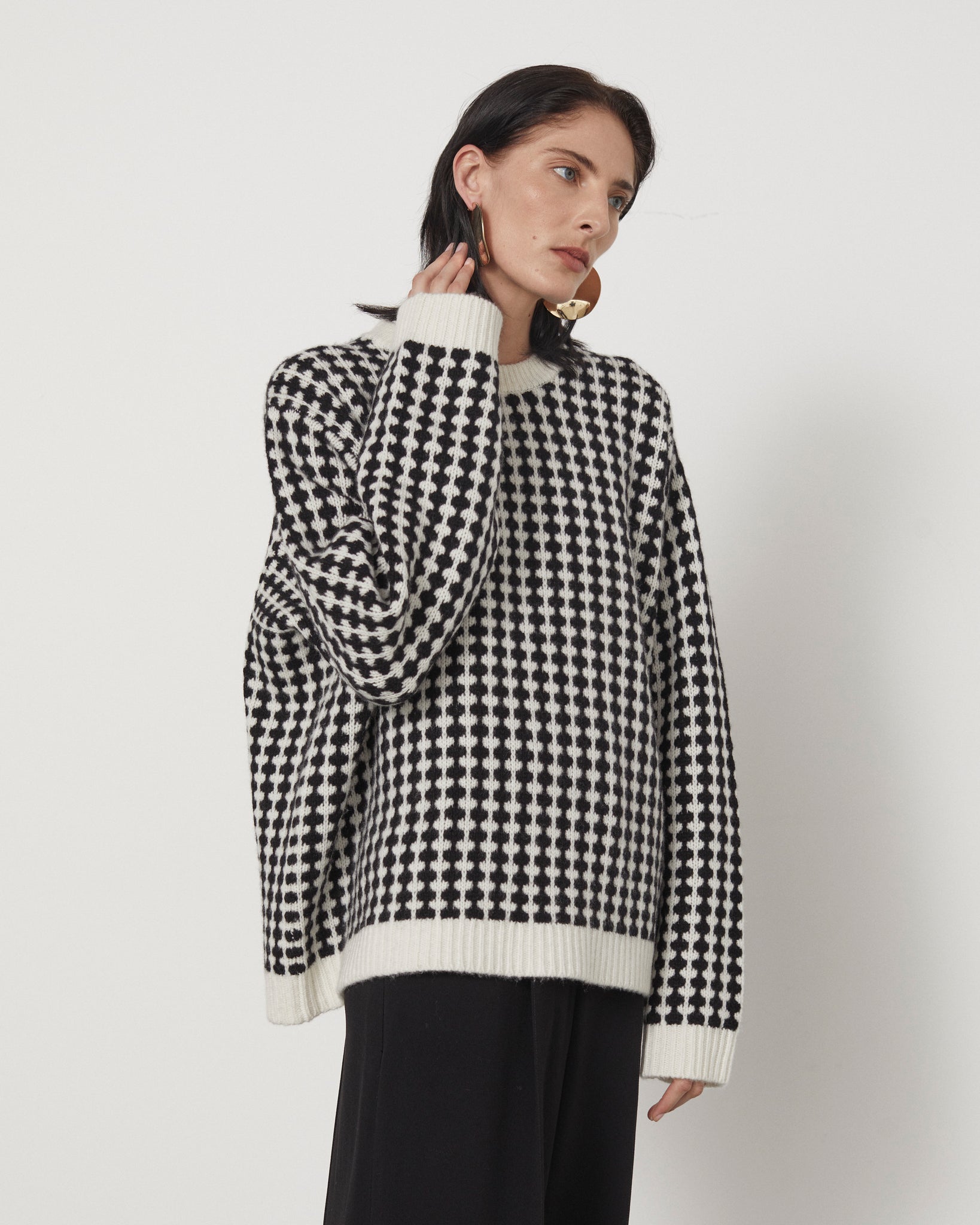 VANESSA SWEATER