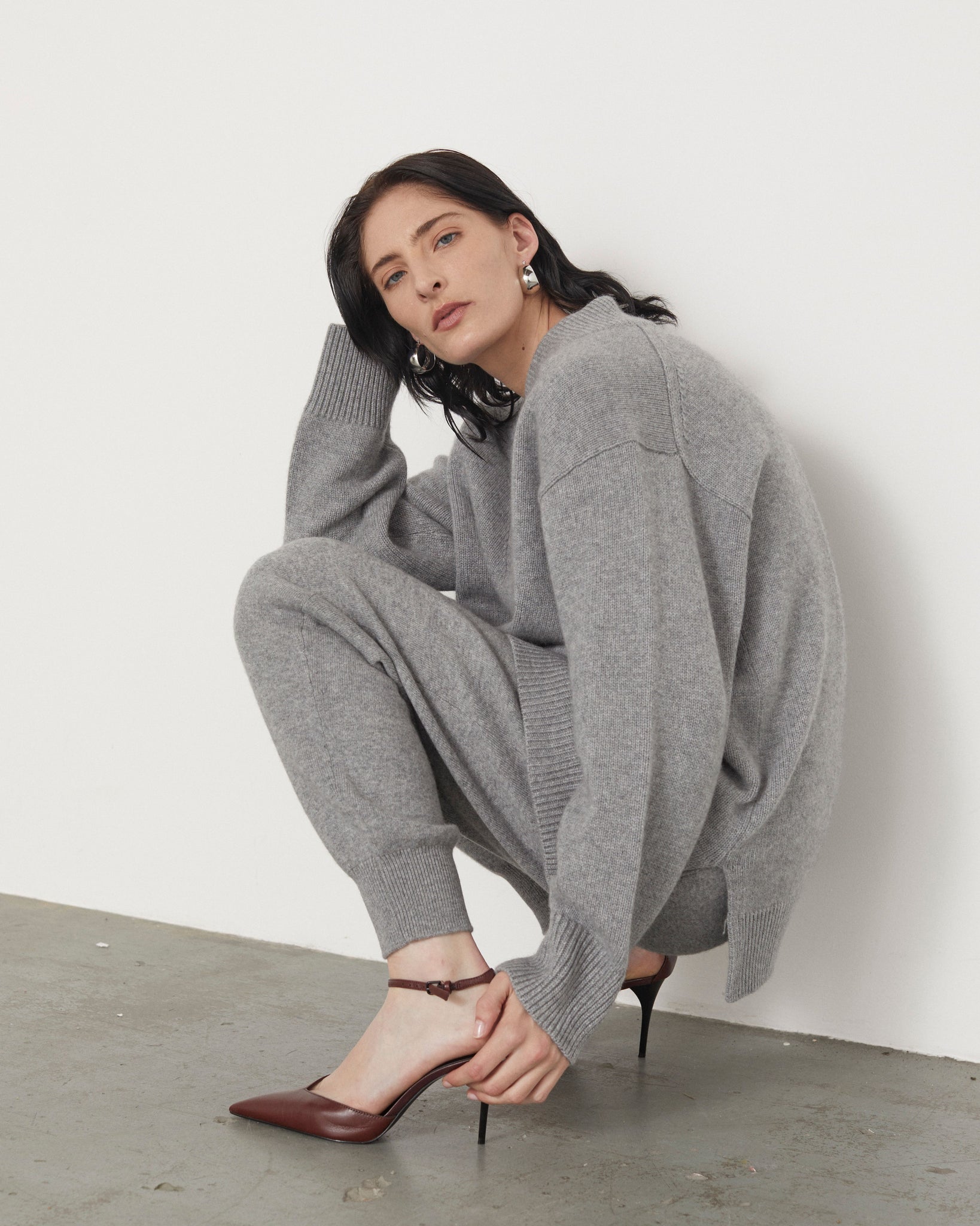 CAMILLE V-NECK SWEATER